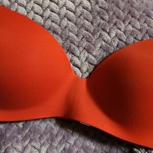 Vs bra size 36c  demi nwt